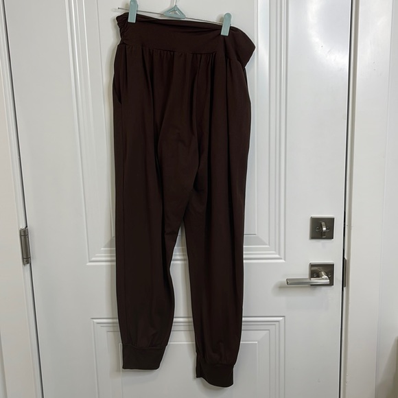 Pants & Jumpsuits Dark Brown Harlem Pants Ueu Large Poshmark